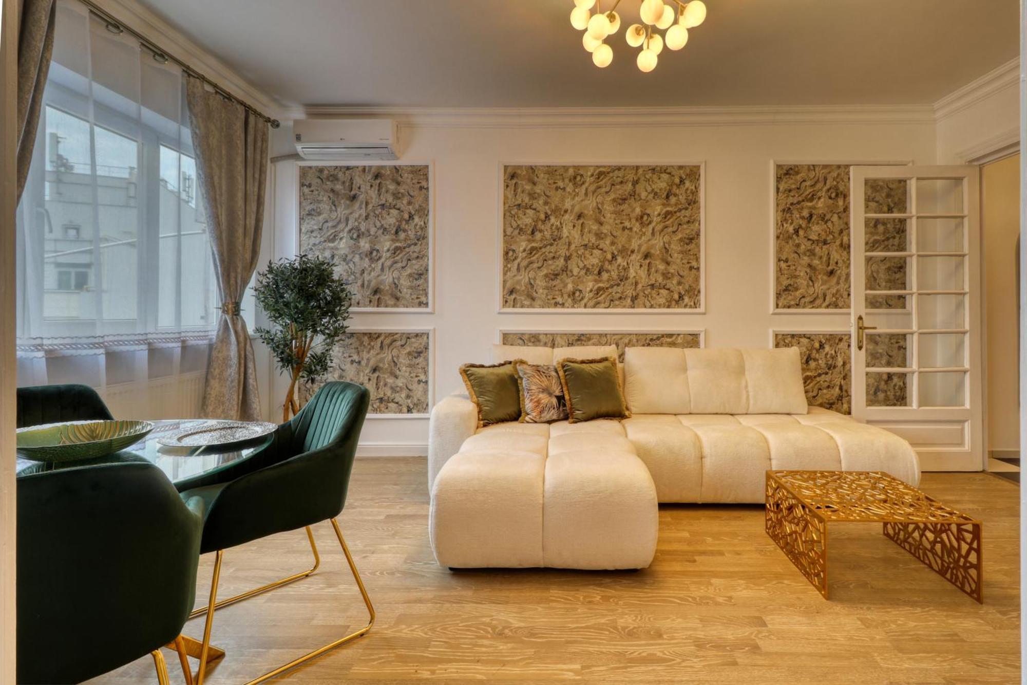 Neo-Classic Design Near Downtown Bucharest Exterior photo